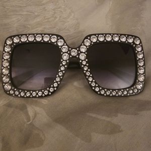 ROYAL GIRL Elton Square Rhinestone Sunglasses Oversized Diamond Bling Bling Used